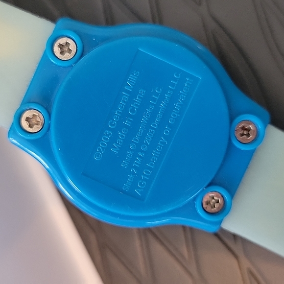 glow in the dark shrek 2 watch - Picture 8 of 9